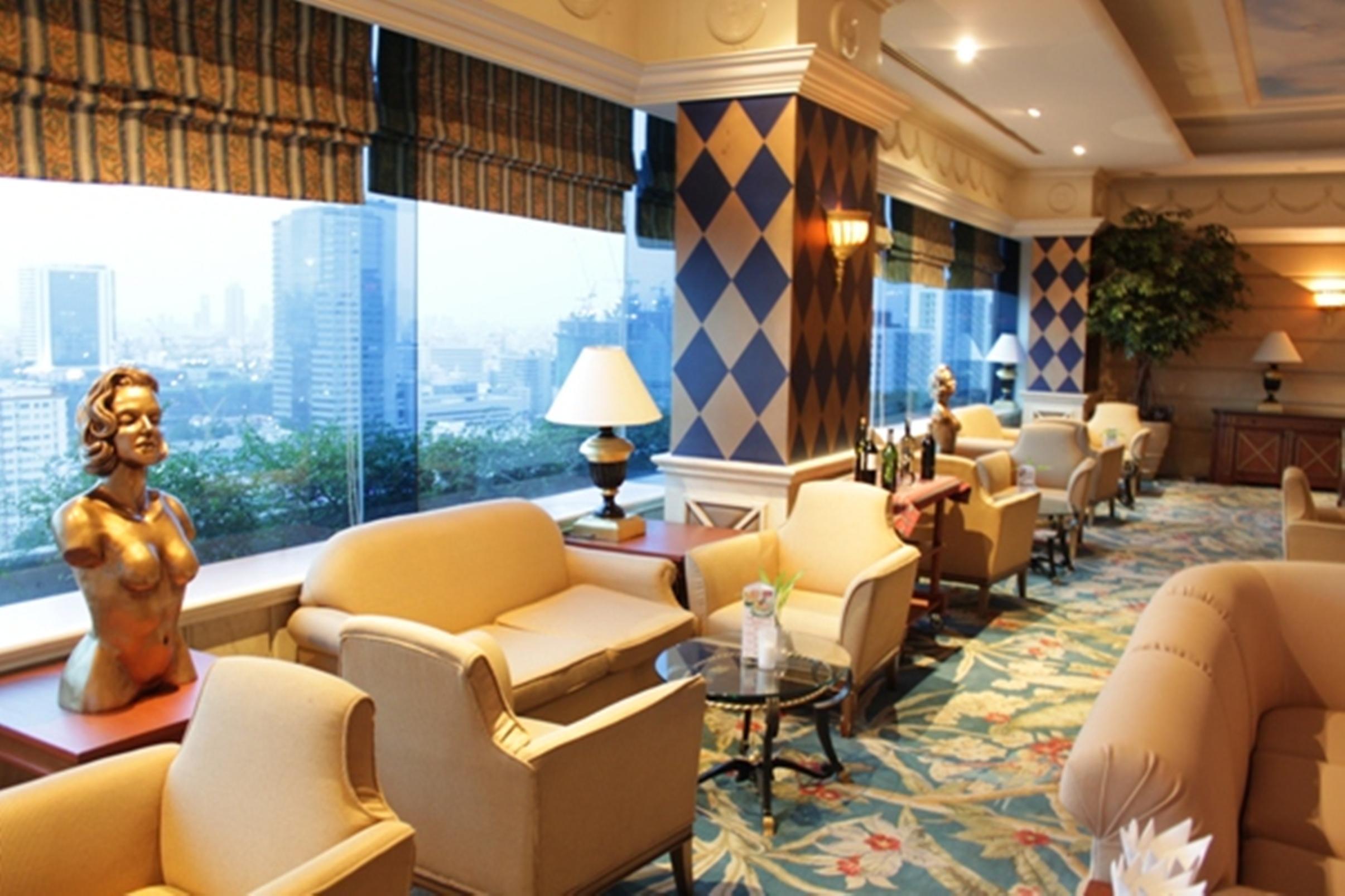 Golden Tulip Sovereign Hotel Бангкок Экстерьер фото