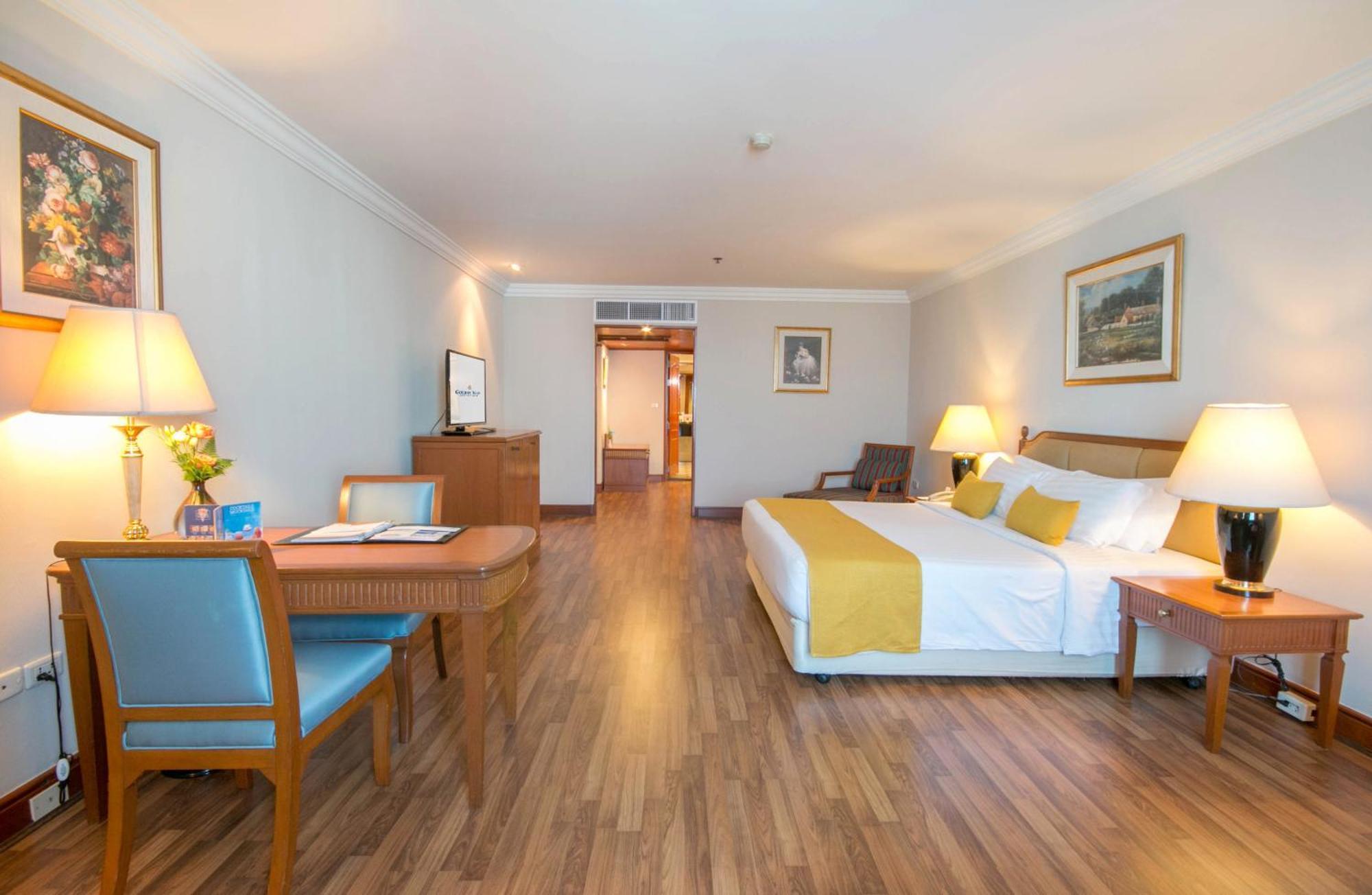 Golden Tulip Sovereign Hotel Бангкок Экстерьер фото