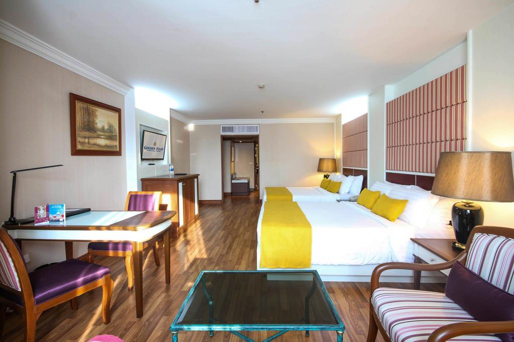 Golden Tulip Sovereign Hotel Бангкок Экстерьер фото